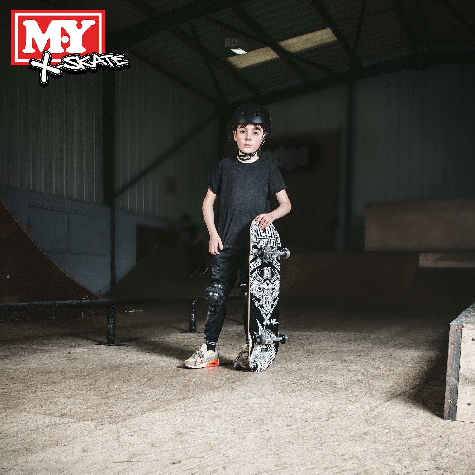 M.Y X-Skate Complete Skateboard 31" Double Kick Beginner Skateboard for Kids Teenagers & Adults 7 Ply Maple Deck ABEC 7 Bearings for tricks and skateparks