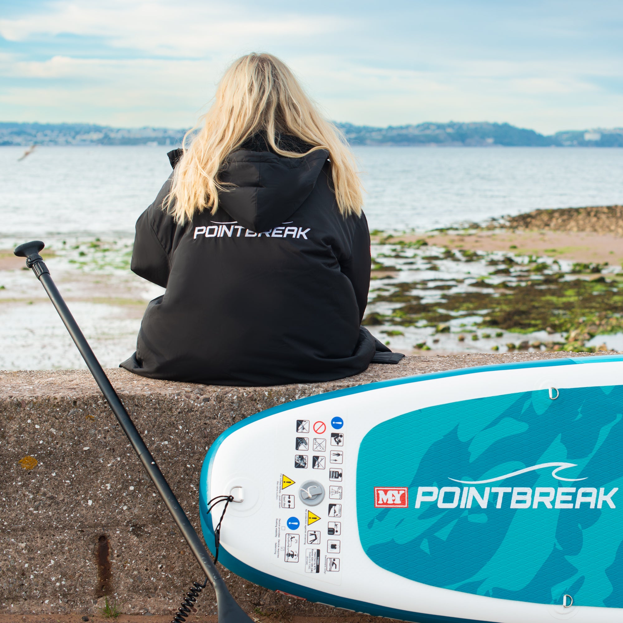 M.Y Point Break Waterproof Changing Robe Unisex Oversized Changing Jacket for Surfing Paddleboarding Swimming Outdoor Events