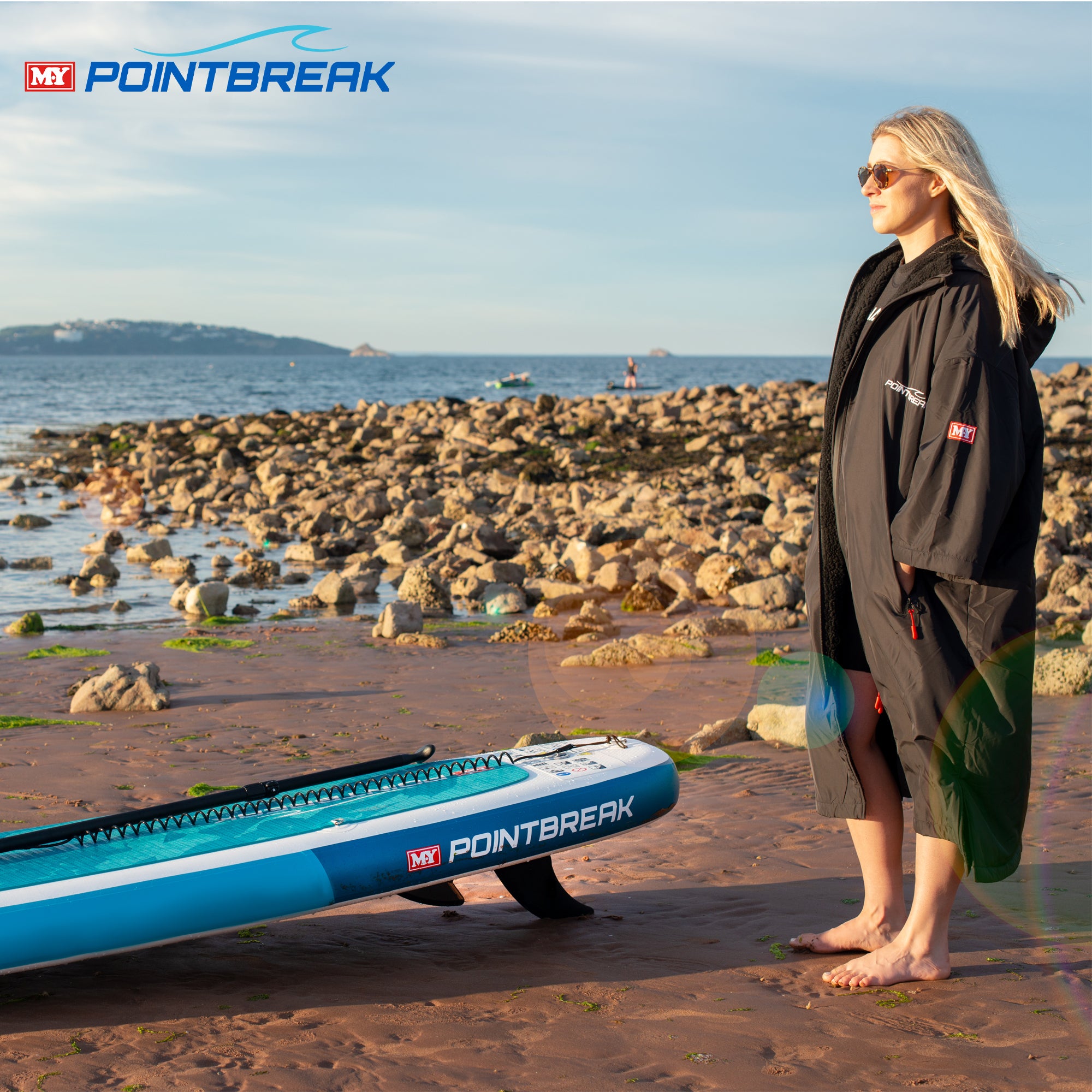 M.Y Point Break Waterproof Changing Robe Unisex Oversized Changing Jacket for Surfing Paddleboarding Swimming Outdoor Events