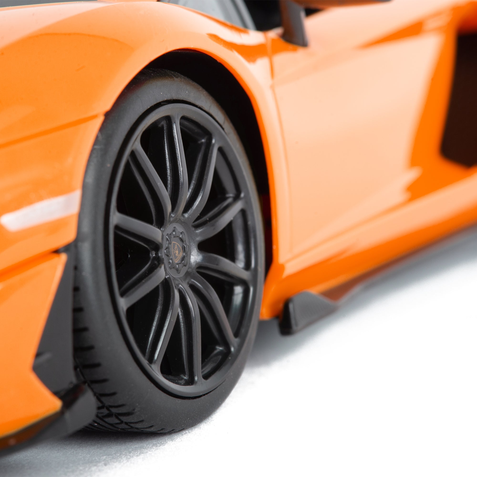 Official Remote Control Lamborghini Aventador SVJ | 1:24sc Model 27.145MHz - 2 Assorted Colours | Official Licensed Lamborghini Model | RC Car | By KandyToys